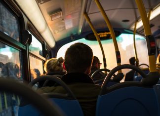 Inovația în transportul public: Soluții pentru România 0 (0)