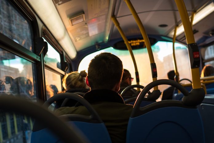 Inovația în transportul public: Soluții pentru România