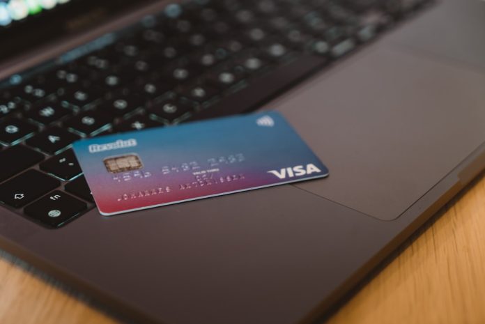 Impactul tehnologiei asupra sistemului bancar global