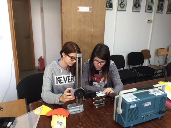 Intel ISEF 2016: Miruna Ojoga si Ana Maria Tudorache