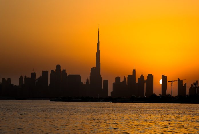 Istoria Burj Khalifa: Cum se construiește cea mai înaltă clădire din lume