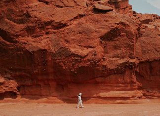Mars Reconnaissance Orbiter: Ochii noștri de înaltă rezoluție de pe Marte. 0 (0)