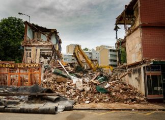 Structurile antisismice: Cum am învățat să construim clădiri care dansează cu cutremurul? 0 (0)