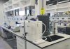 Cum funcționează microscopia cu forță atomică în cercetare