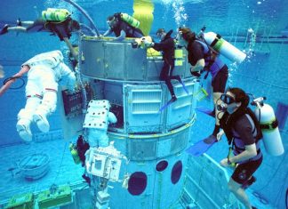 Importanța explorării oceanelor cu ajutorul roboților subacvatici 0 (0)