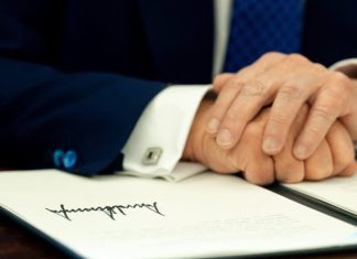 Peste 50 de organizații științifice se opun printr-o scrisoare ordinului executiv al lui Trump 5 (2)