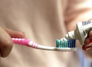 De ce persistă respirația urât mirositoare chiar și după periajul dinților? 5 (7)