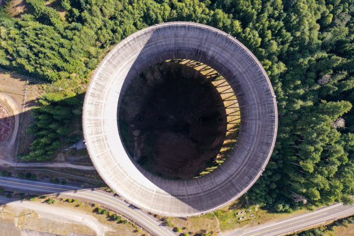 Fuziunea nucleară: Proiectul ITER și promisiunea energiei stelare pe Pământ.