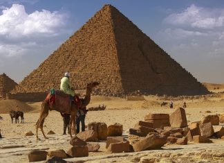 Descoperirea unor posibile intrări secrete în Piramida lui Menkaure de pe Platoul Giza 1 (2)