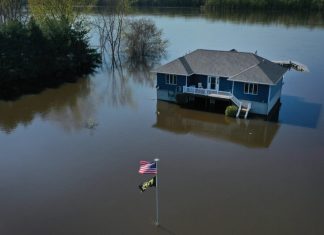 Statele Inițiază Taxarea Companiilor de Combustibili Fosili pentru Fonduri Speciale de Combatere a Schimbărilor Climatice 0 (0)