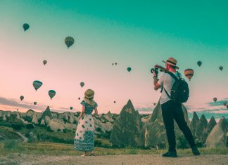 Impactul tehnologiei asupra modului în care călătorim (Booking, TripAdvisor) 0 (0)