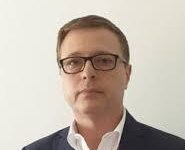 Rescrierea îngrijirii cancerului: Dialog cu Dr. Nicola Normanno despre Profilarea Genomică Comprehensivă