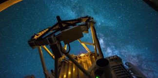 Șeful Comandamentului Spațial al SUA răspunde la întrebările despre fenomenele aeriene neidentificate în spațiu 0 (0)