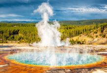 Un nou studiu sugerează că istoria geologică, nu plumele mantalei, alimentează fenomenul Yellowstone