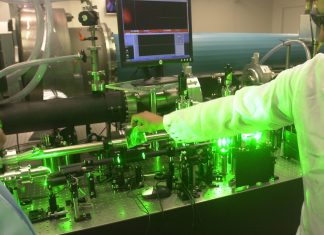 În Inima unui Laser Gigant: O Zi de Lucru la unul dintre Cele Mai Puternice Lasere din America 0 (0)