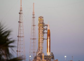 După mai bine de 53 de ani, omenirea se pregătește să calce din nou pe Lună 5 (1)