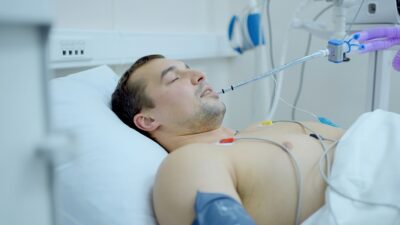 Waking-up-after-surgery-400x225