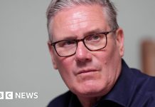 Keir Starmer promite acțiuni decisive împotriva rețelelor sociale pentru protecția copiilor