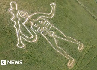 Gigantul din Cerne Abbas primește o nouă înfățișare pentru a rezista intemperiilor 0 (0)