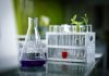Antimateria în laborator: Cum reușim să capturăm cele mai rare particule?