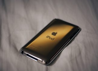Istoria iPod: Dispozitivul care a salvat Apple și a schimbat muzica 0 (0)