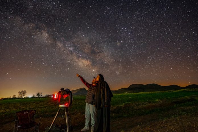 Optica adaptivă: Cum eliminăm turbulențele atmosferice pentru a vedea stelele clar?