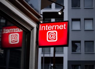 Viitorul internetului: De la Web 2.0 la Web 3.0 0 (0)