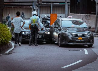Autovehiculele autonome: Cine este responsabil în cazul unui accident?