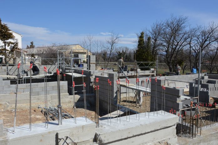 Casele pasive și eco-materialele: Cum putem construi fără a amprenta planeta.