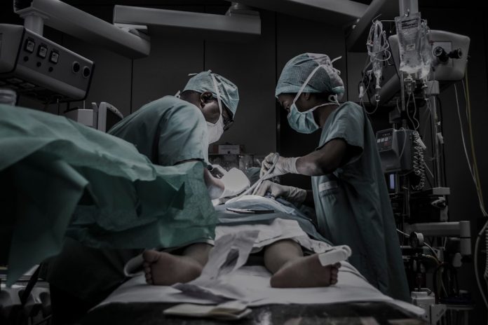 Tehnologia Blockchain dincolo de criptomonede: Securizarea datelor medicale și a votului.
