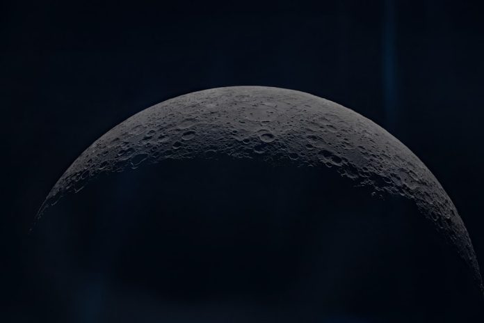 Misiunea Artemis: Cum se pregătește prima femeie să calce pe Lună.