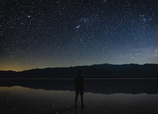 Planeta Nouă: Există o lume uriașă ascunsă dincolo de Neptun?