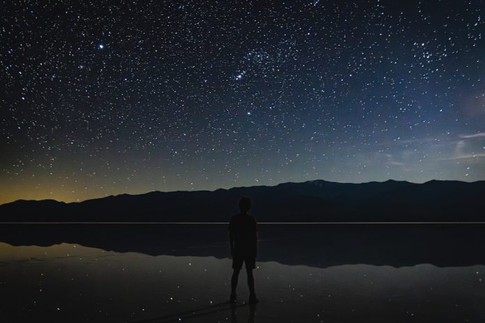 Planeta Nouă: Există o lume uriașă ascunsă dincolo de Neptun?