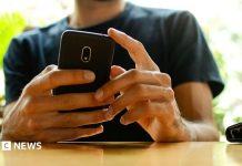 Interzicerea reclamelor AI care promovează „obiectificarea femeilor” de către organul de reglementare