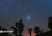 Ploaia de meteori Orionide luminează cerul nopții în această săptămână