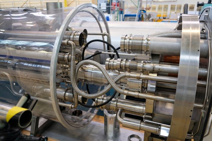 Acceleratoarele de particule dincolo de CERN: Cum va arăta următorul megaproiect.