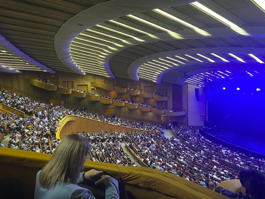 Cum a fost la Brian Cox, Emergence, Sala Palatului, 22 septembrie 2026 Cum a fost la Brian Cox, Emergence, Sala Palatului, 22 septembrie 2026