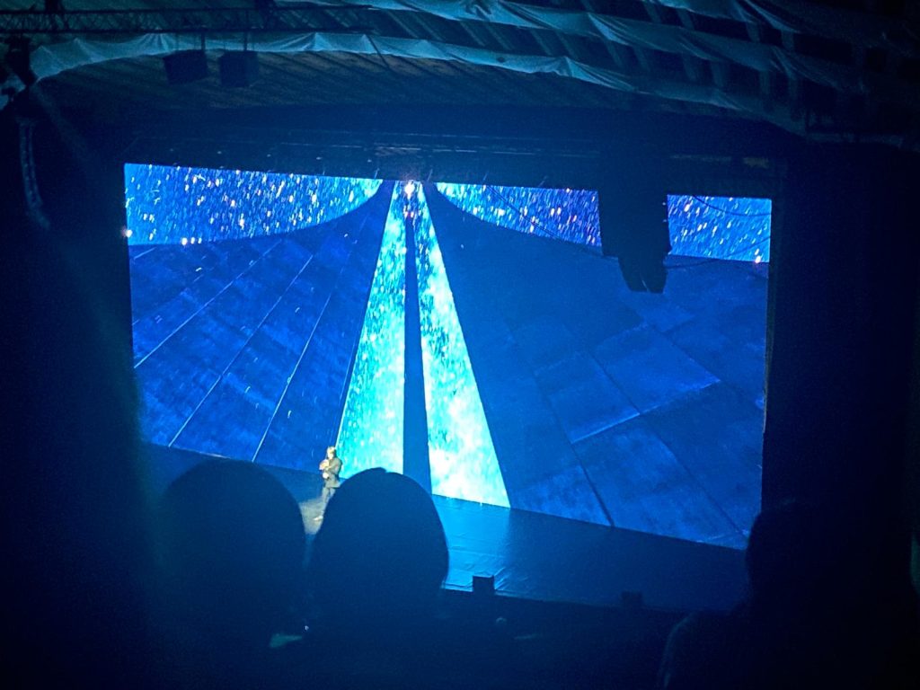 Cum a fost la Brian Cox, Emergence, Sala Palatului, 22 septembrie 2026 Cum a fost la Brian Cox, Emergence, Sala Palatului, 22 septembrie 2026