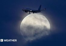 Luna vânătorului din octombrie a luminat cerul: imagini spectaculoase din întreaga lume